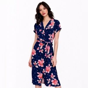 🌺 NWT! Yumi Kim Navy Floral Shirtdress